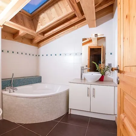 Chalet Eden Domek alpejski